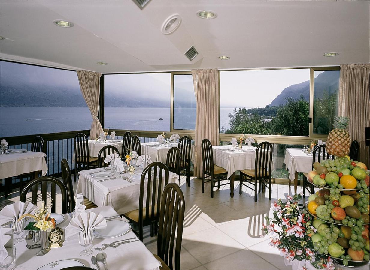 Hotel Astor Limone sul Garda Kültér fotó