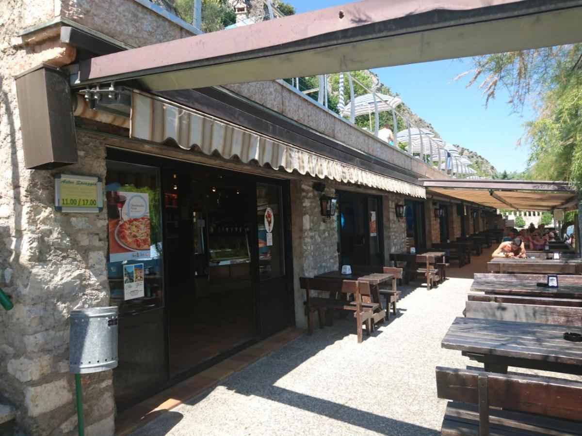Hotel Astor Limone sul Garda Kültér fotó
